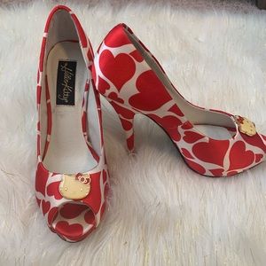 Hello Kitty High Heels